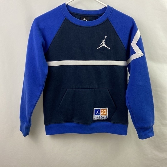 Nike Air Jordan Big Kids Size Medium Sweatshirt - Picture 2 of 7